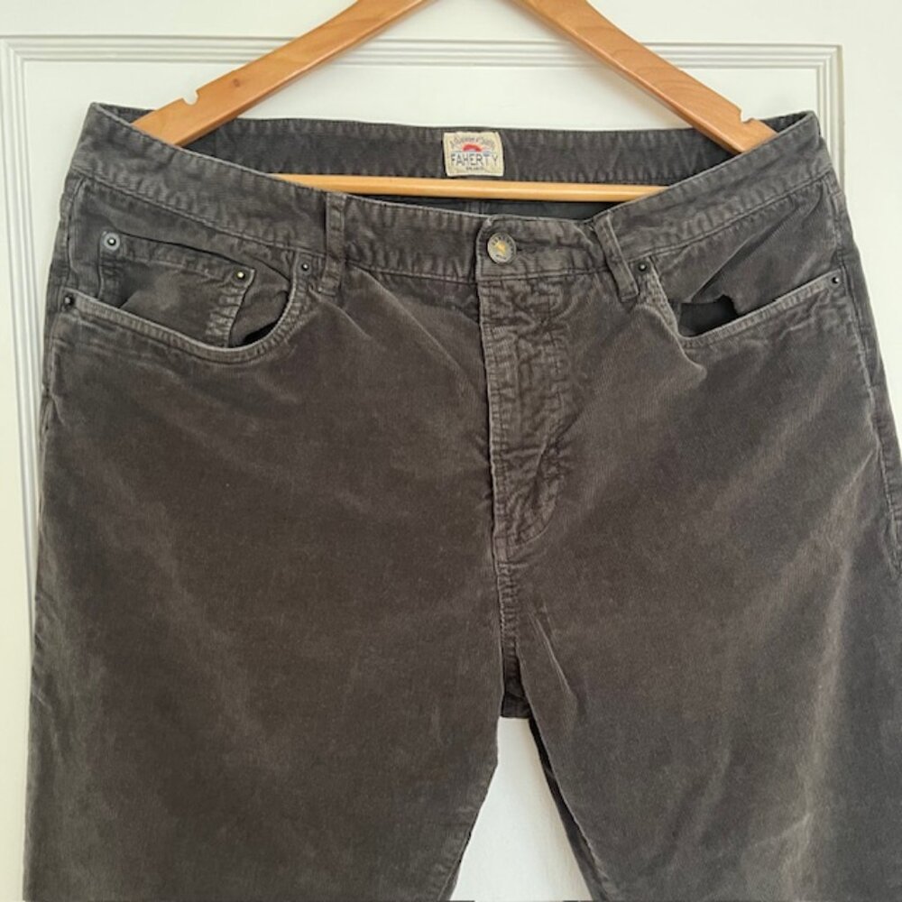 Faherty 5 Pocket Cord in Washed Black | Size 34 - Picture 3 of 10
